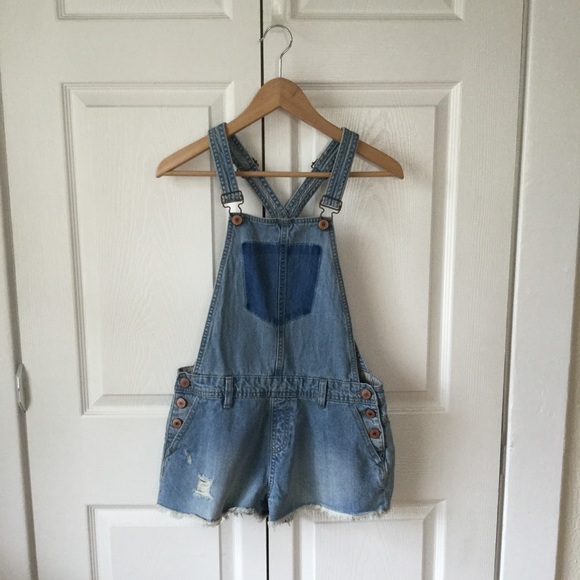 Forever21 Blue Denim Jean Distressed Short Overalls EUC - Picture 1 of 11